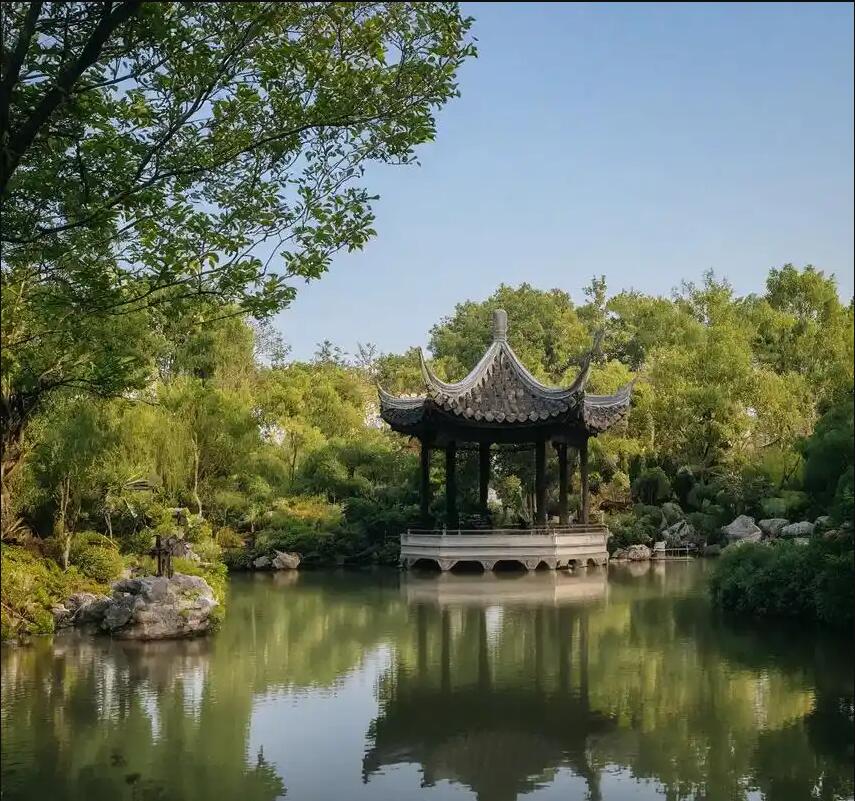 鞍山千城餐饮有限公司